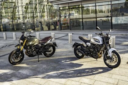 Moto Morini SEIEMMEZZO STR / SCR