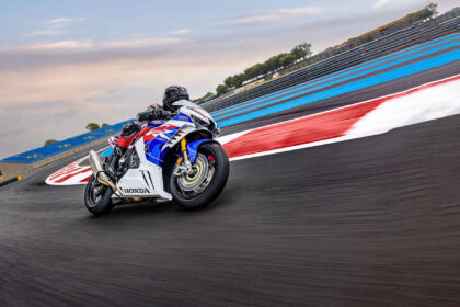 Honda CBR1000RR-R Fireblade 30th Anniversary 2023